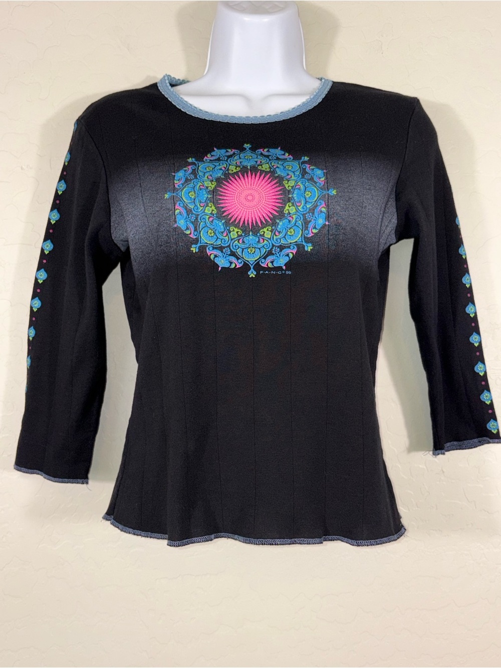 VTG Y2K F.A.N.G. 1999‎ Black Ombre Mandala Graphic 3/4 Sleeve Shirt L Indie